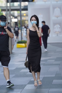 【精选街拍】Vol.3015 简约的黑色长裙 [203P-2.49GB]