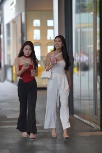 【精选街拍】Vol.3160 白色系优雅气质 [128P-1.73GB]