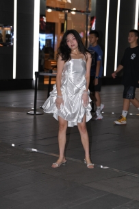 【精选街拍】Vol.3120 丝质吊带裙 [70P-1.98GB]