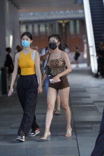 【精选街拍】Vol.3009 夏天的魅力好身材 [157P+3V-2.95GB]